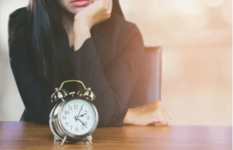 Chờ đợi phản hồi từ PayPal